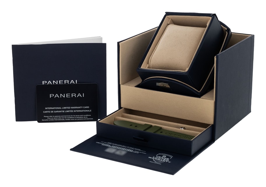Panerai Luminor Chrono PAM01498 Image 5